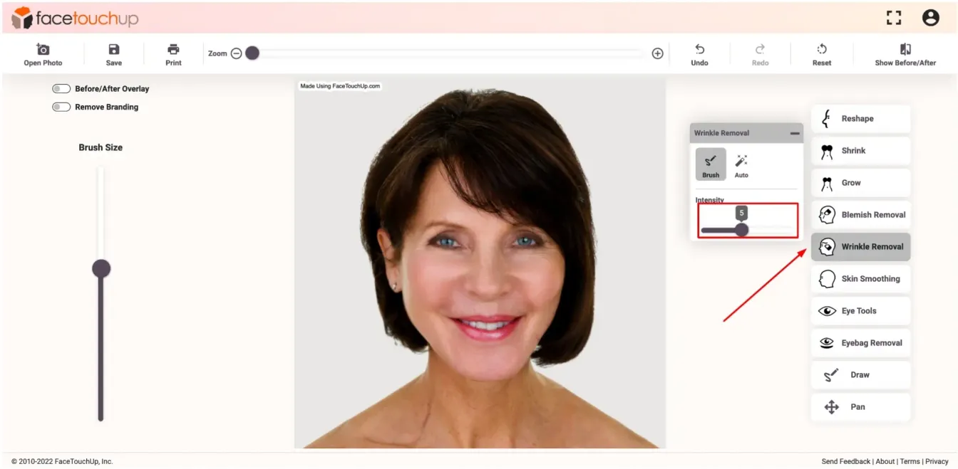 FaceTouchUp face lift simulator - Step 9: Smooth forehead wrinkles